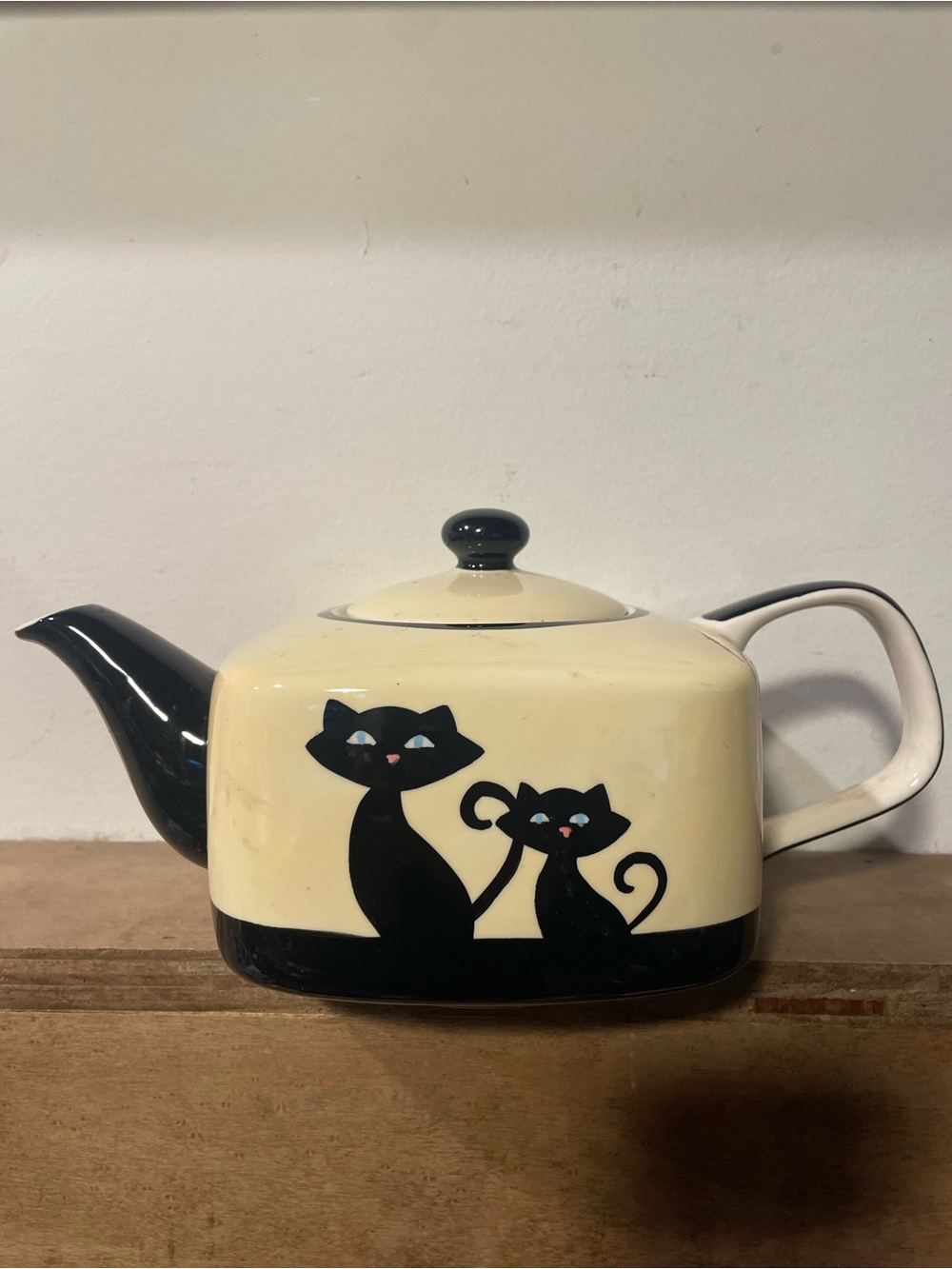 Hues N Brews Cattitude Square Ceramic Teapot coffee tea home decor dining